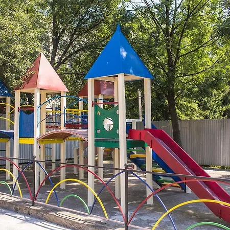 Berizka אורחן 3*