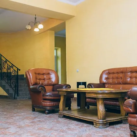 אורחן Berizka Perechin